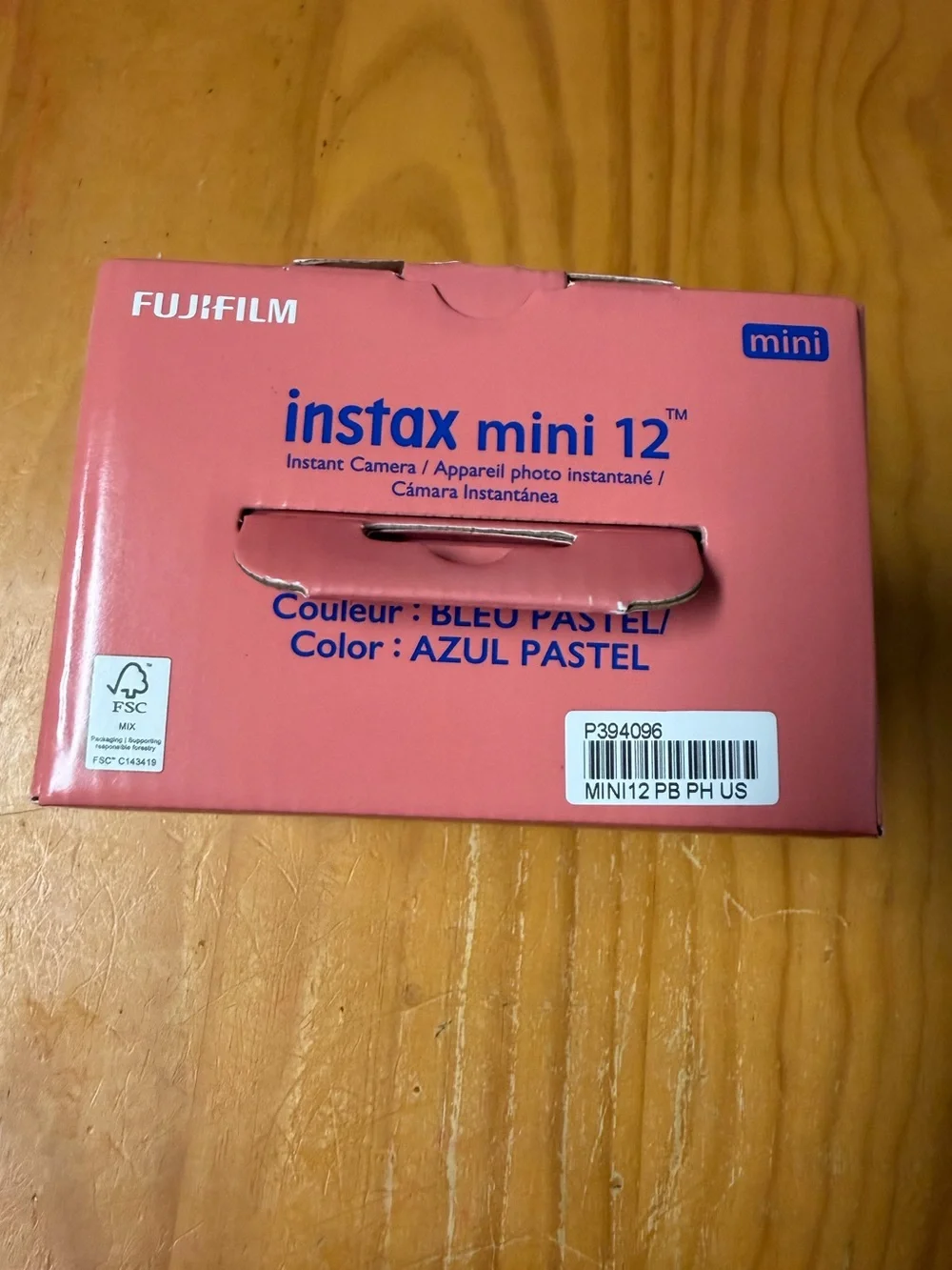 Fujifilm Instax Mini 12 Instant Camera in Pastel Blue + Film